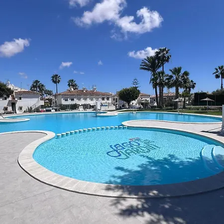 Agua Rosa Apartment Torrevieja